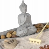 Dekoracja OGRÓD ZEN z figurką Buddy Ozdoba 23 x 23 cm