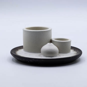 Ceramiczna podstawka na Palo Santo i kadzidła Mandala – biało-czarna